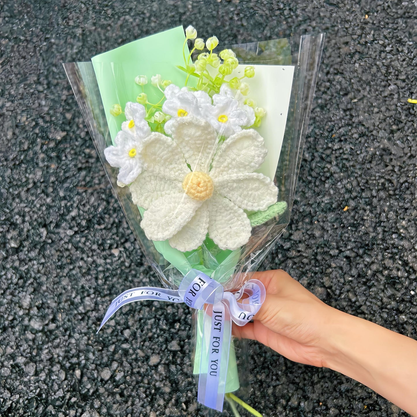 Crochet Graduation Bouquet,Personalized Doll Bouquet,Knit Tulip,Rose Flowers,Graduation,Birthday, Congratulatory gifts For Her/Her,Sister