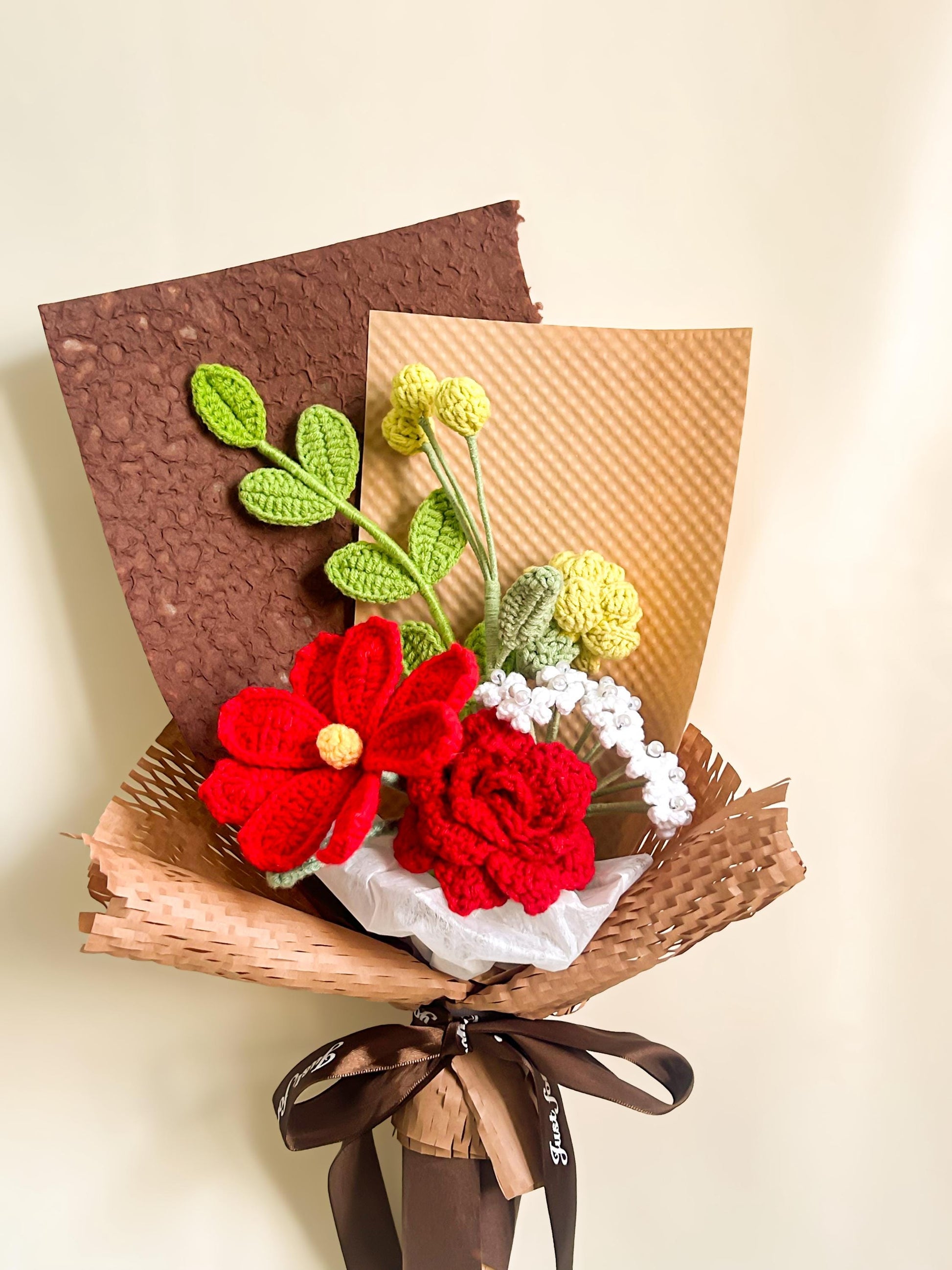 Handmade Crochet Rose Bouquet: Everlasting Floral Gift