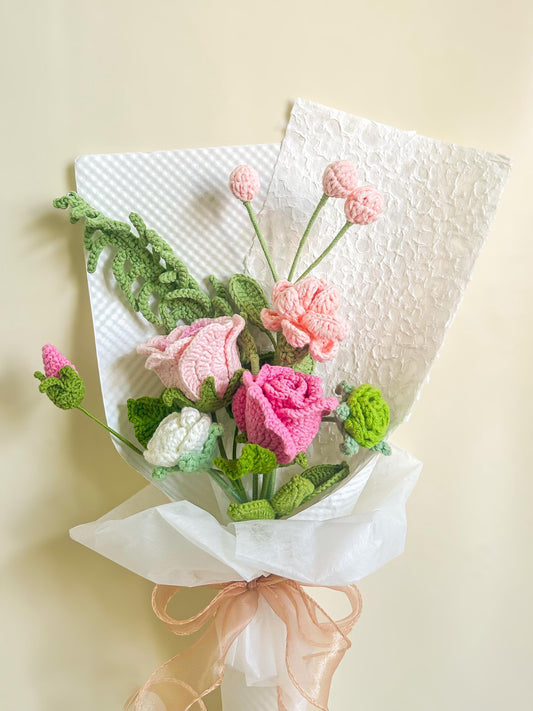 Handmade Crochet Rose Bouquet: Everlasting Floral Gift