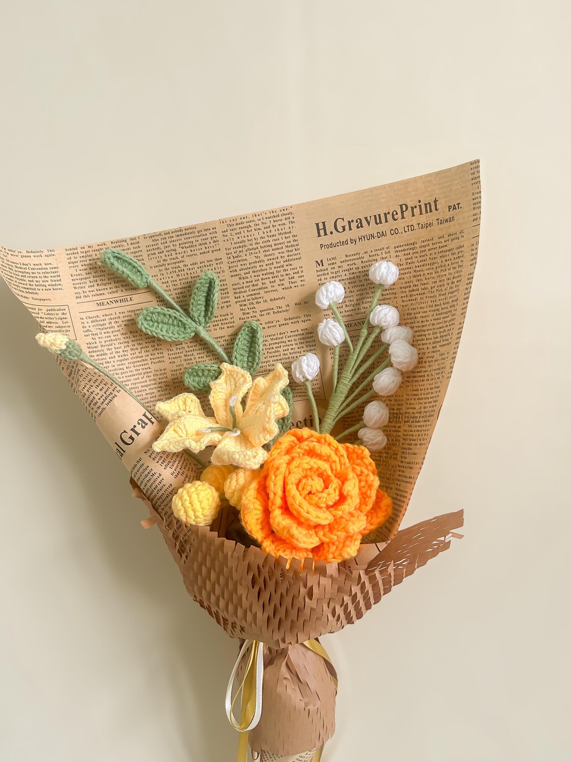 Handmade Crochet Flower Bouquet, Everlasting Floral Arrangement