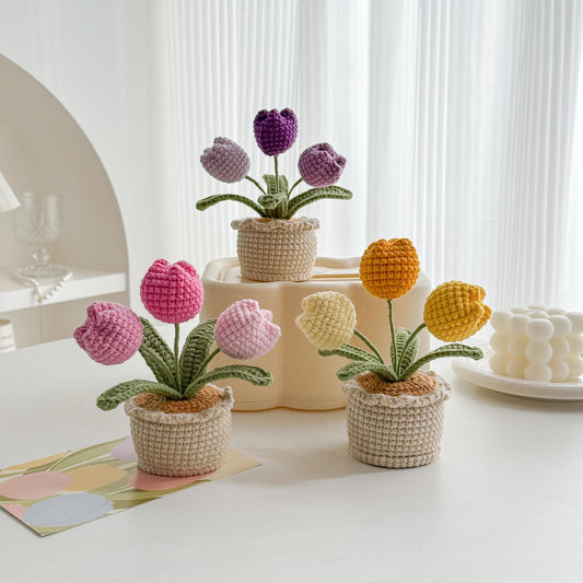 Handmade Crochet Tulip in Pot, Personalized Gift, Home Decor