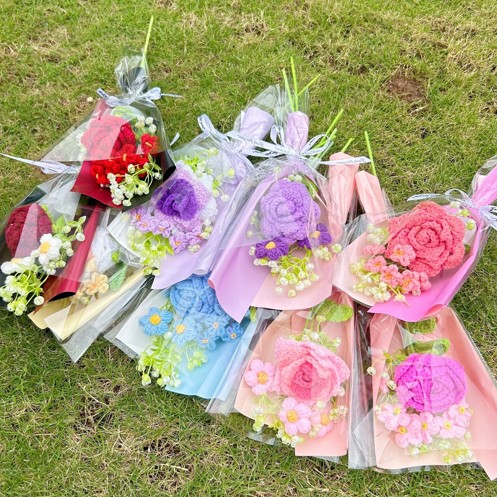 Mother's Day Gifts,Crochet Small Flowers Bouquet,Handmade Pink,Purple,Red,Blue,Orange Rose Flowers,Forever Flower,Gifts for Bridesmaids