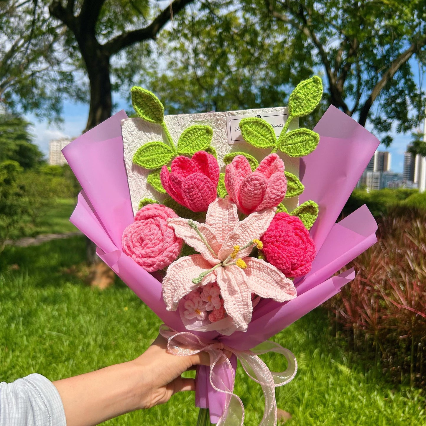 Crochet Pink Lily Flowers Bouquet,Handmade Rose,Tulip,Anniversary,Birthday,Congratulate,Valentine's Day Gift for Girlfriend,Sister,Mom,Lover