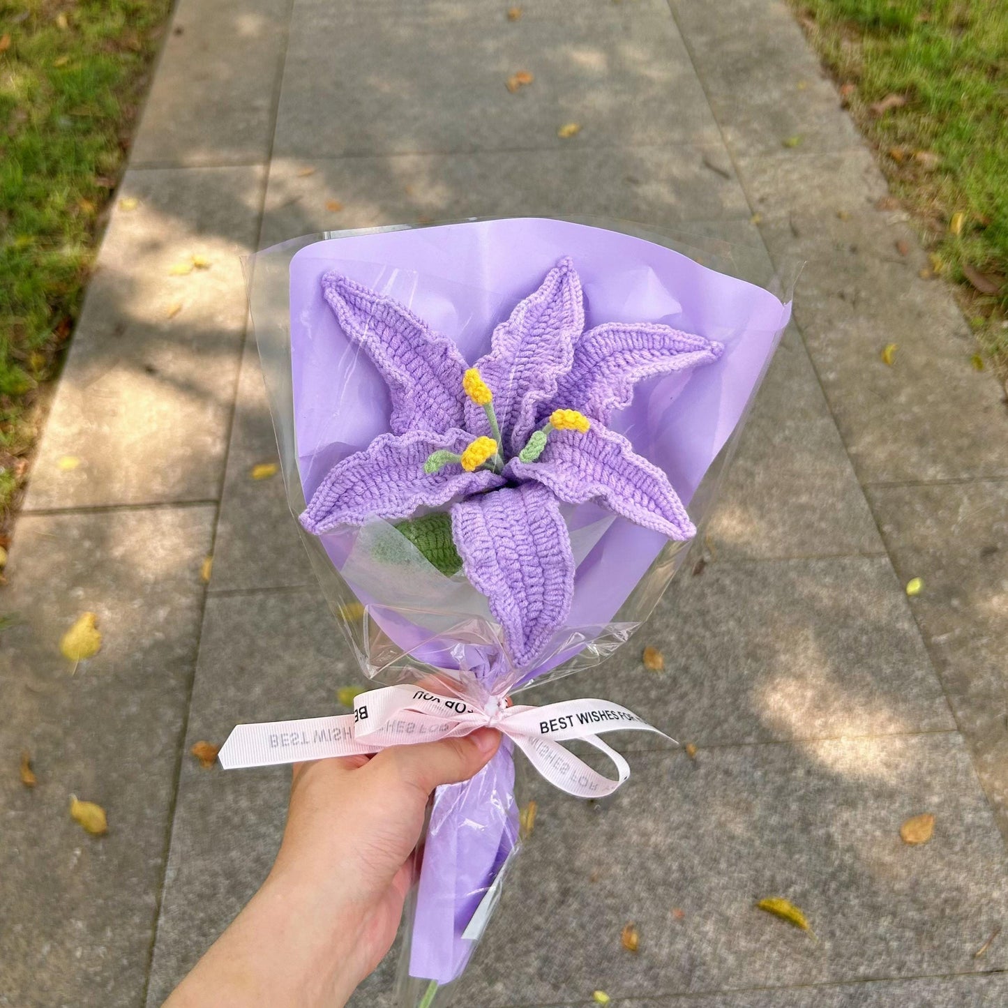 Crochet lily flower bouquet,handmade crochet flower,unique bridesmaid gift,forever flower,birthday,wedding,anniversary gift,for teacher,her