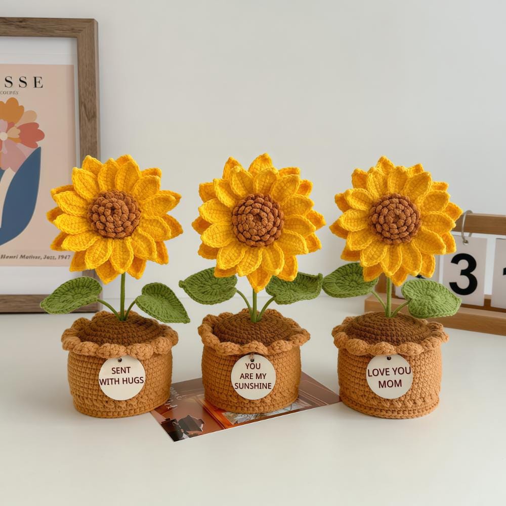 Mom Gift Box - Gifts for Mom from Kids, Son, or Daughter |  Holiday Gift for Bonus Mom, Step Mom |  Mother's Day, Birthday Gifts for Her