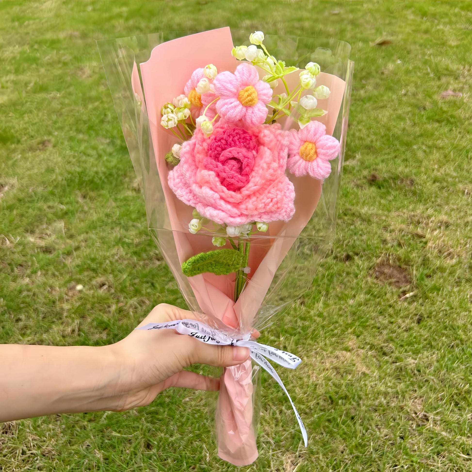 Crochet Rose Flower Bouquet,Tulip Small Bouquet,Bridesmaid Gift,Birthday,Anniversary,Graduation Gifts for Parent,Grandma,Girlfriend,Friend
